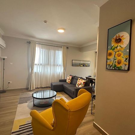 ארושה Westwood Residences מראה חיצוני תמונה