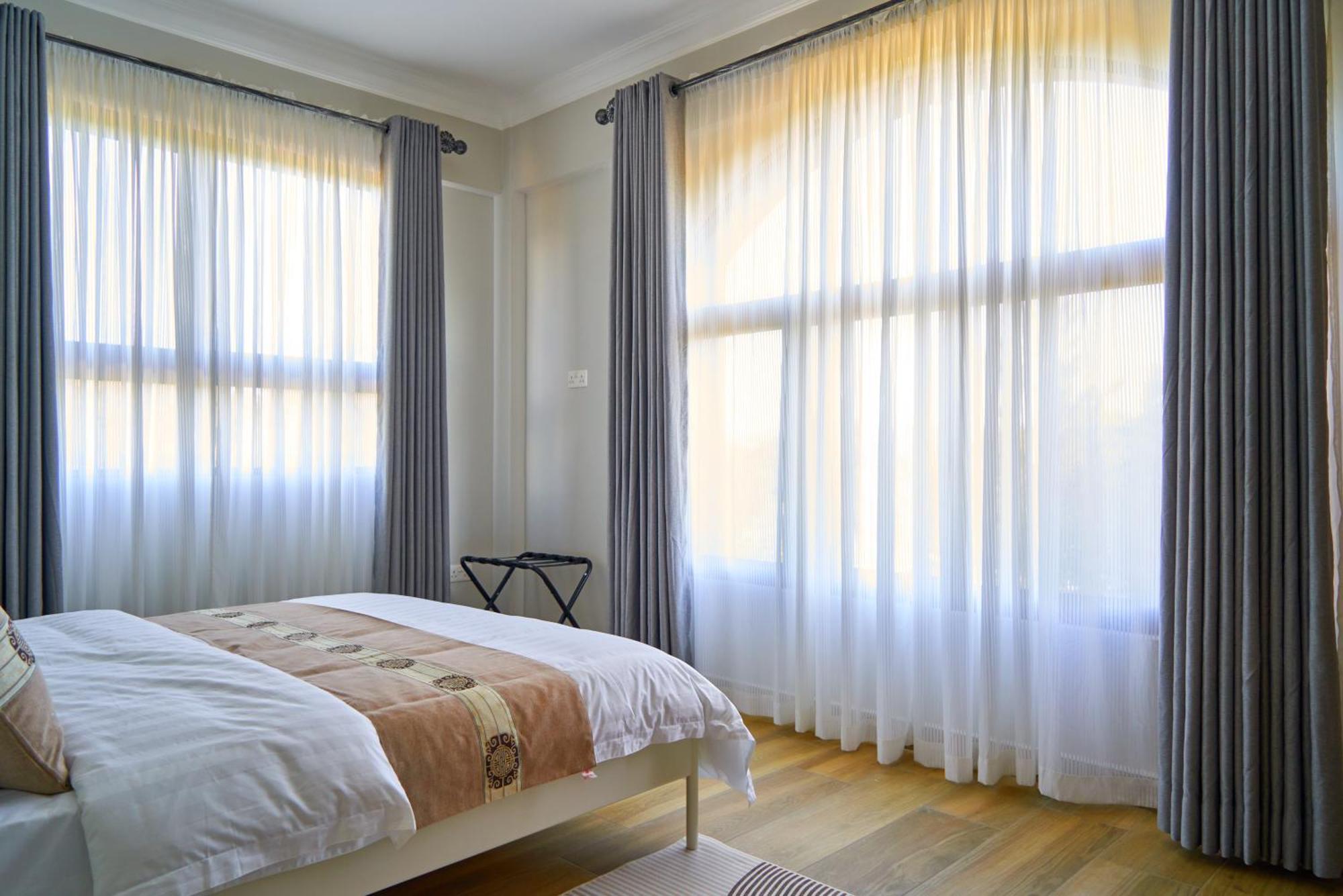ארושה Westwood Residences מראה חיצוני תמונה