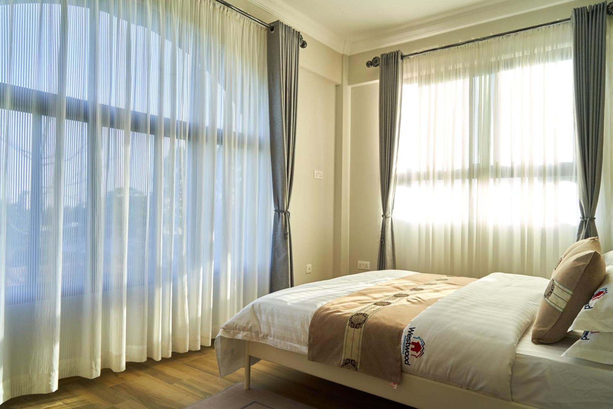 ארושה Westwood Residences מראה חיצוני תמונה