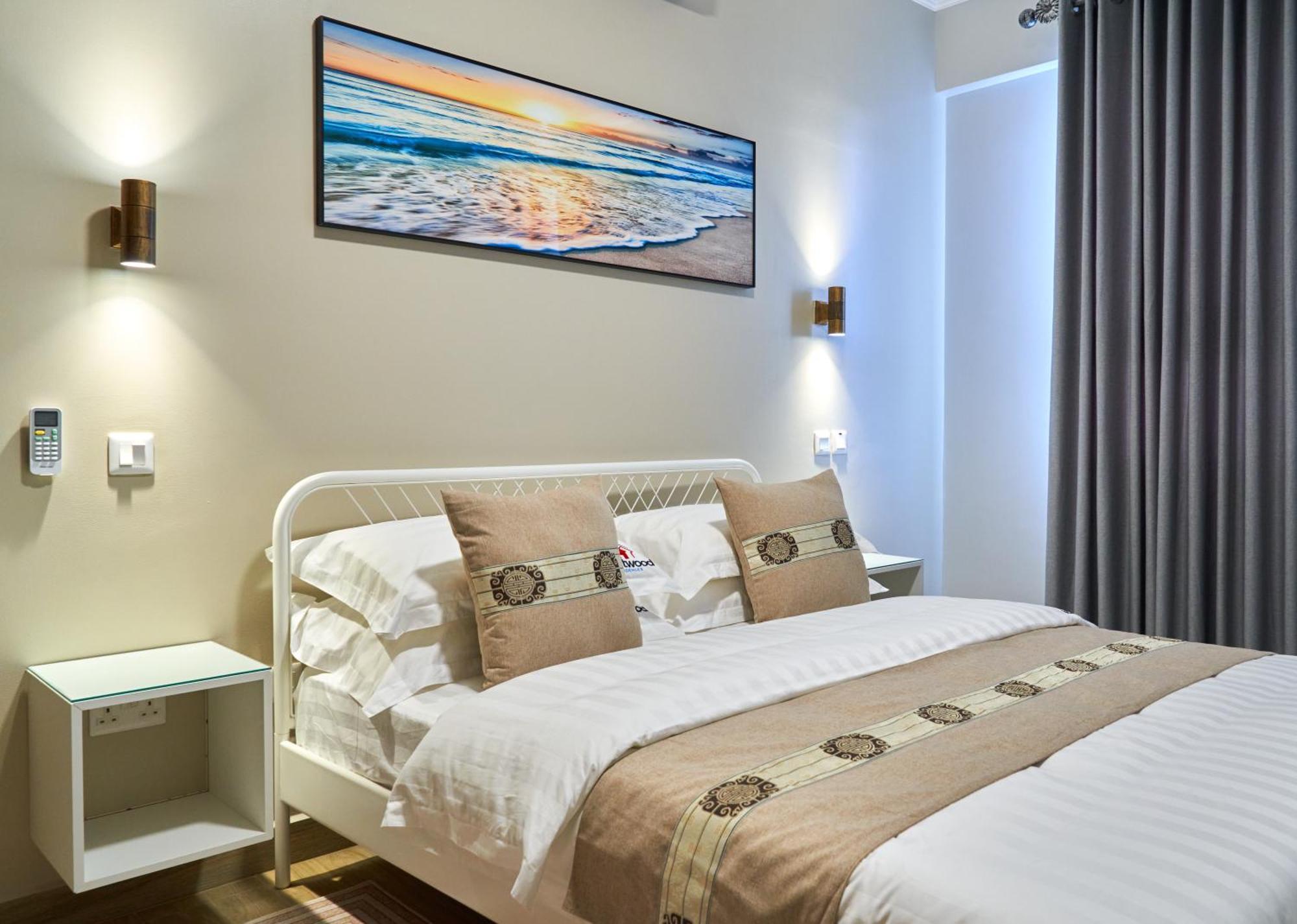ארושה Westwood Residences מראה חיצוני תמונה
