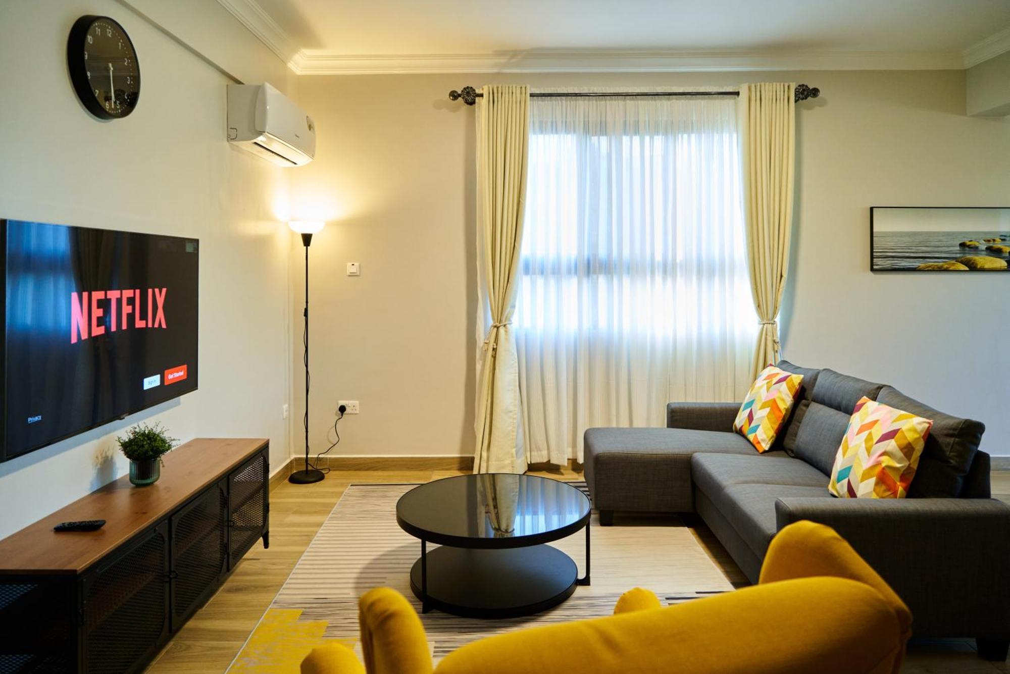 ארושה Westwood Residences מראה חיצוני תמונה